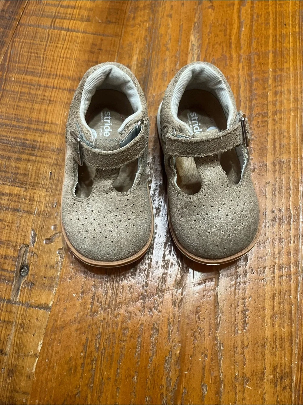 Stride Rite SRTech Nell Champange Mary Jane Shoes Size 4.5
